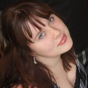 Meet your Posher, Lydia